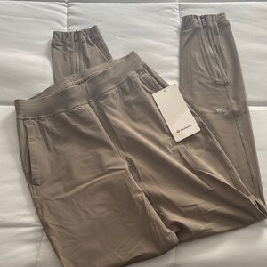 lululemon athletica Womens Taupe Joggers